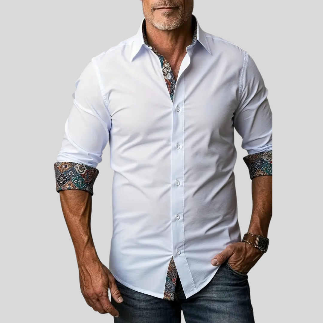 Theo Tailliertes Button-Up-Hemd
