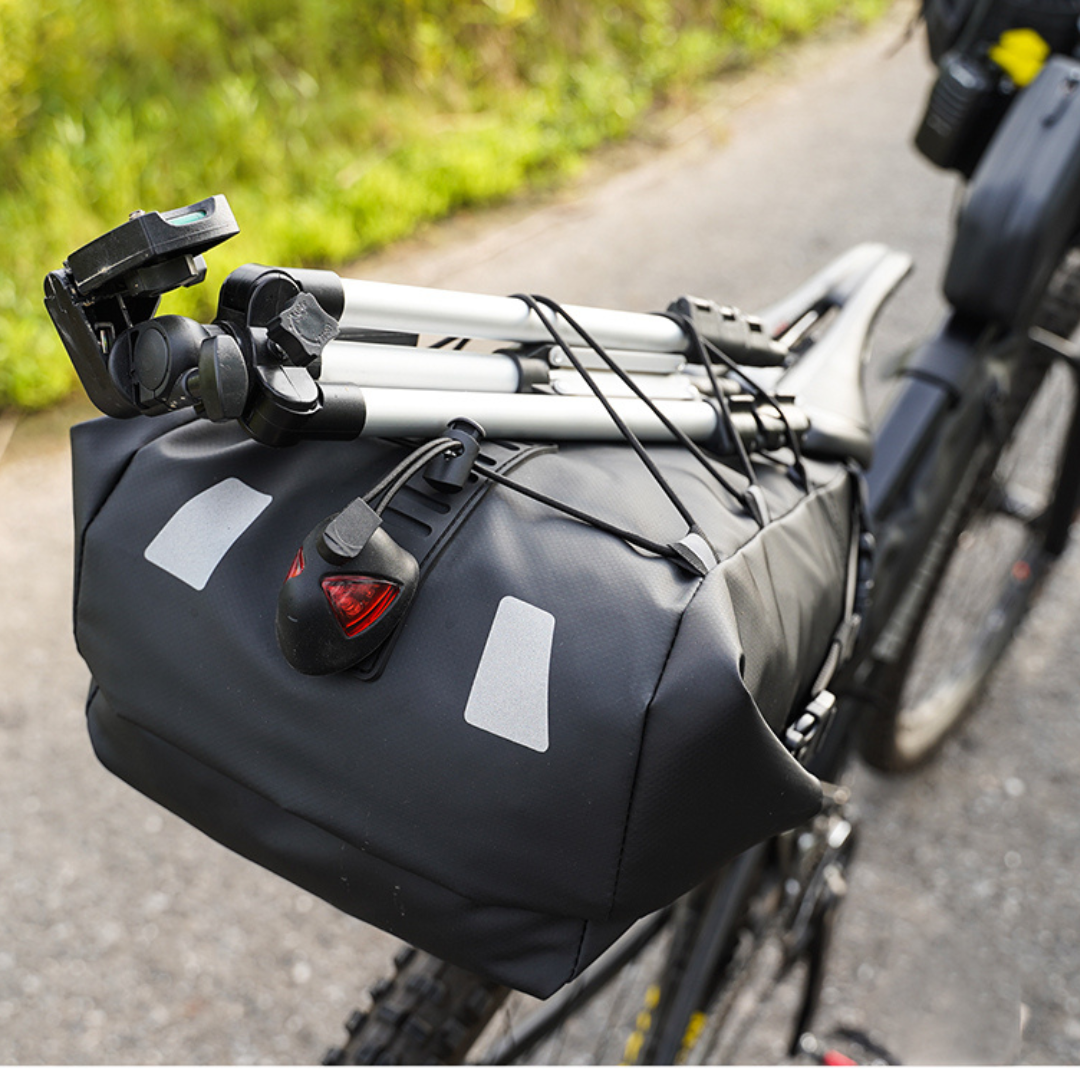 Fahrradsatteltasche 10 L groß & wasserdicht – RidePack 10L