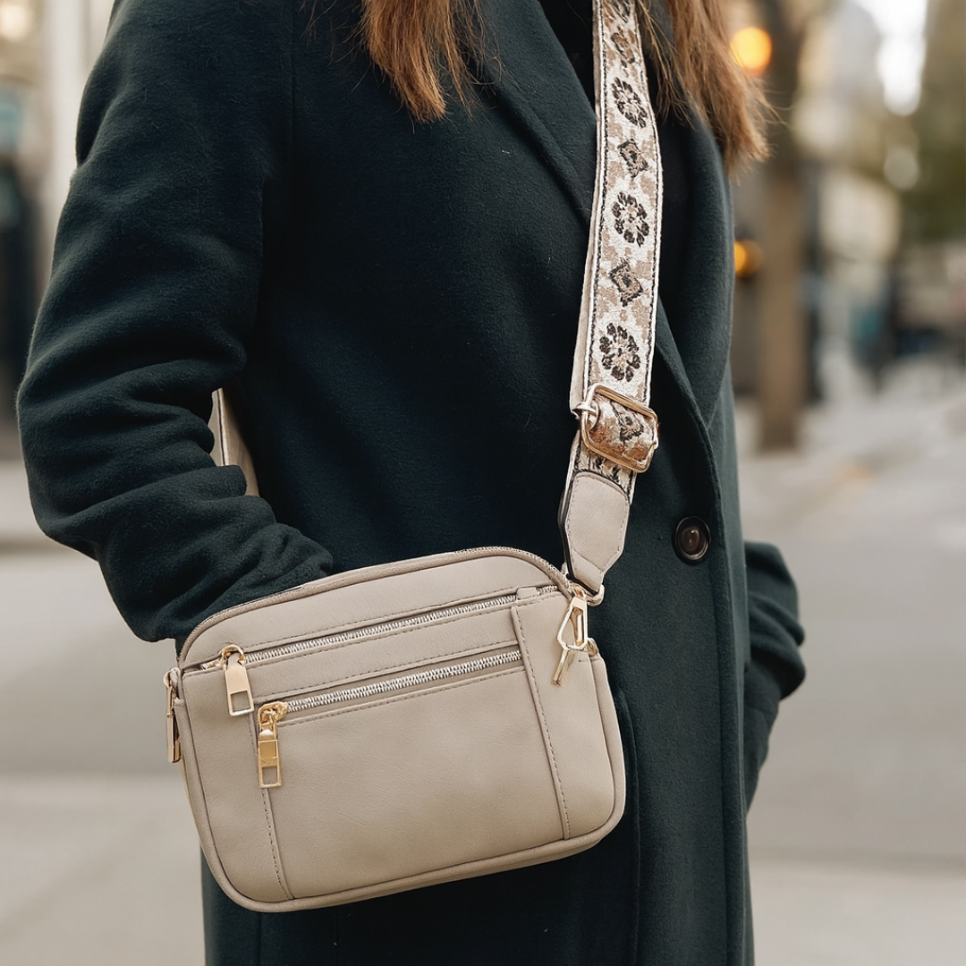 Umhängetasche aus veganem Leder mit Boho-Riemen – RetroCharm Bag