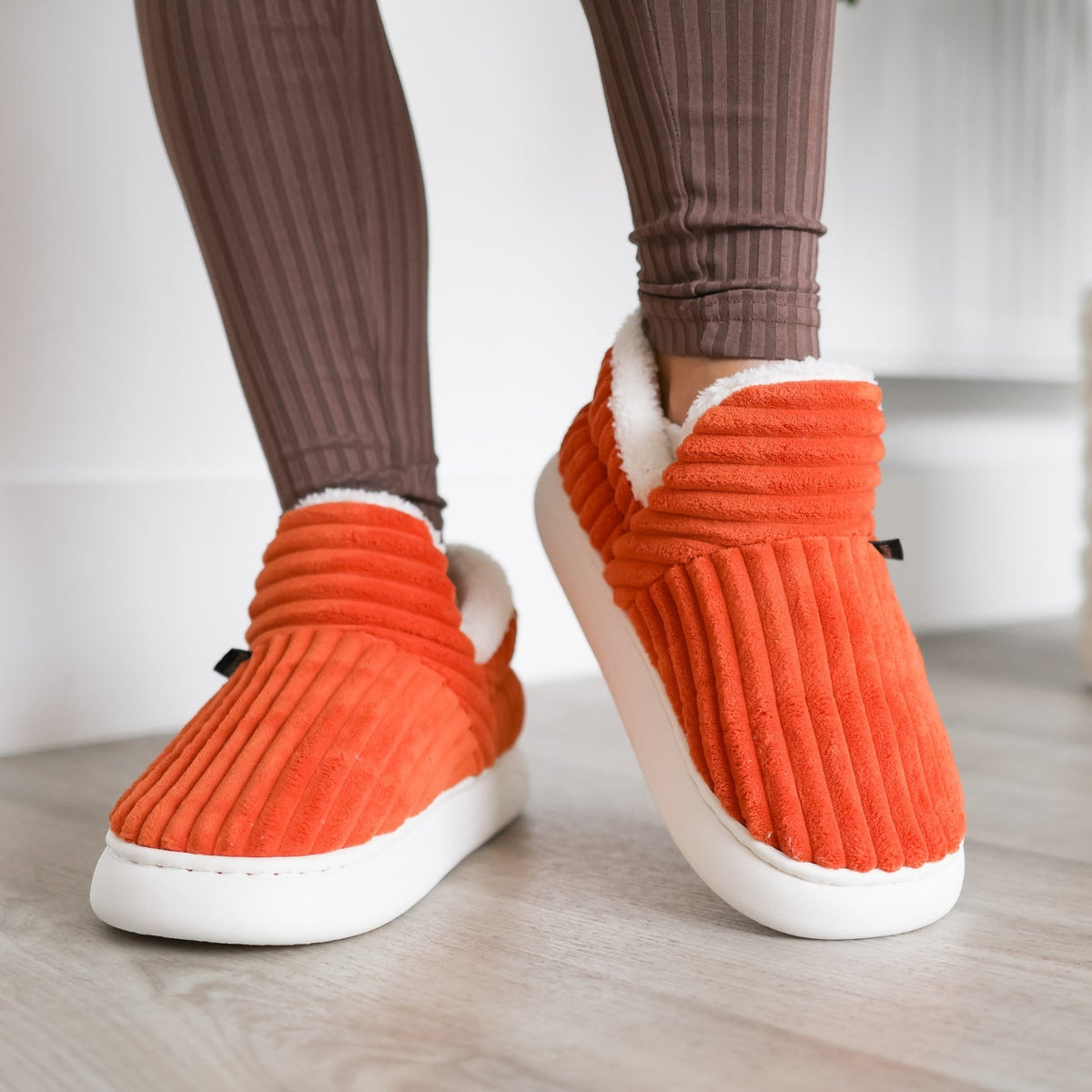 CozySlippers: Unisex Winter Hausschuhe Bequem Warme Pantoffeln