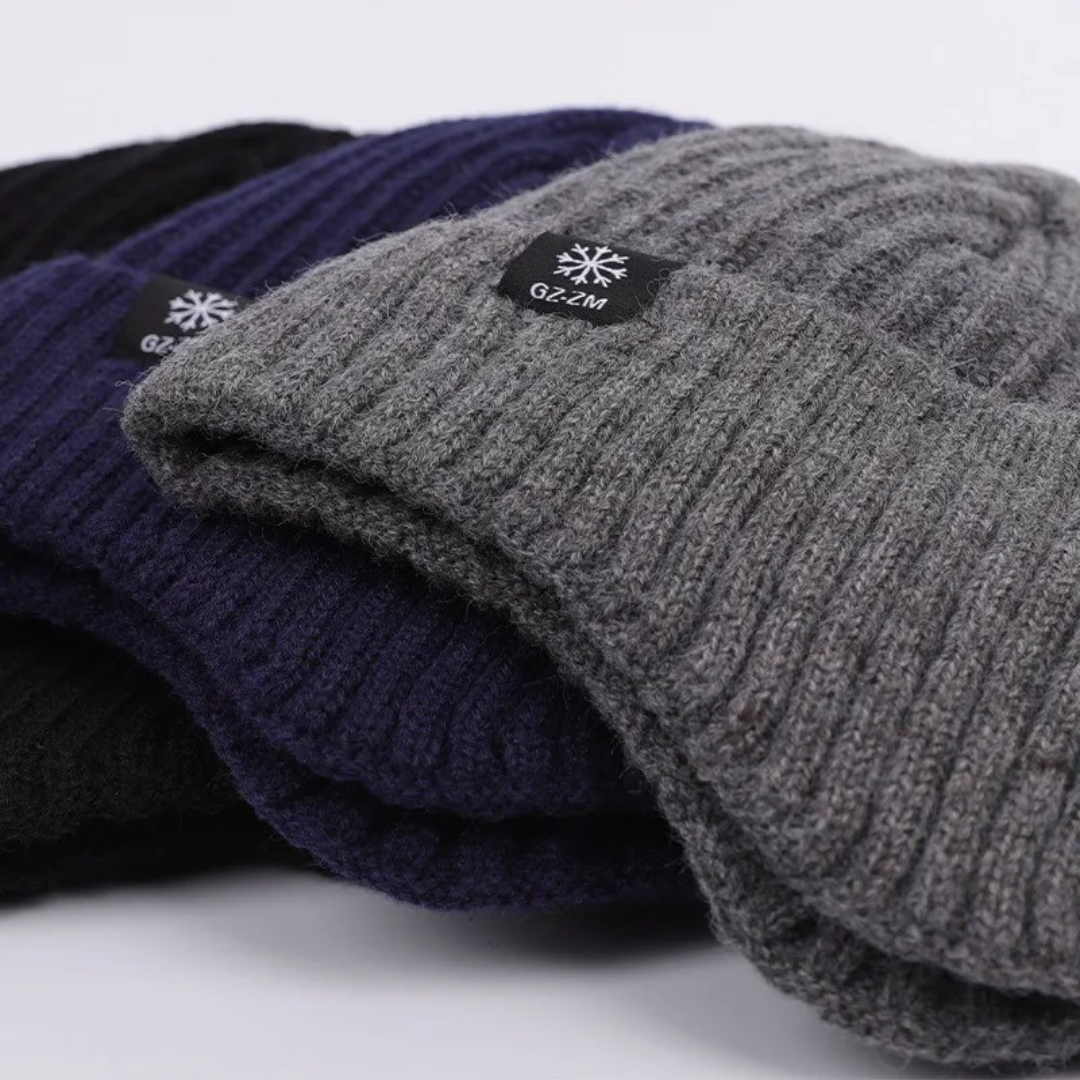 Mütze mit Ohrenklappen – FrostWärme Bomber