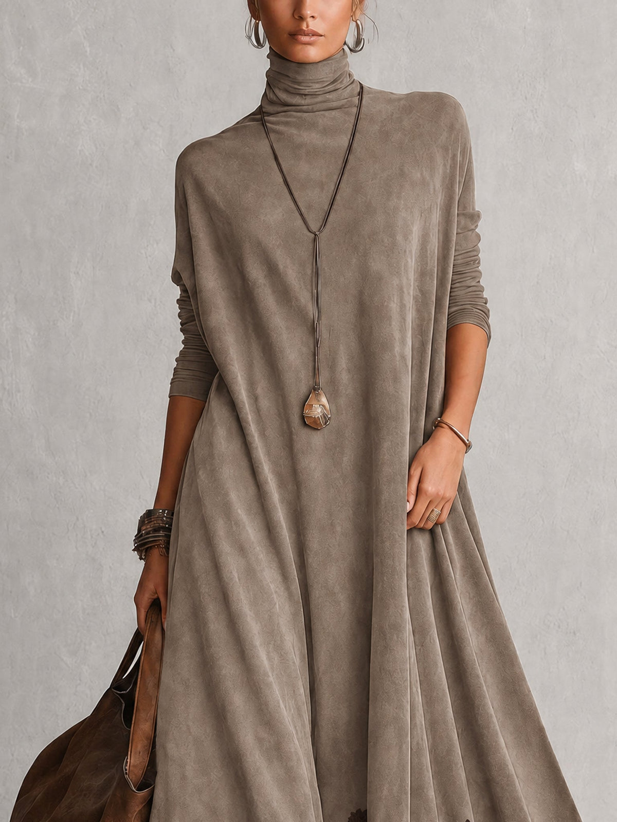 A-Linien-Kleid mit hohem Kragen, Spitzenpaneelen und langen Ärmeln