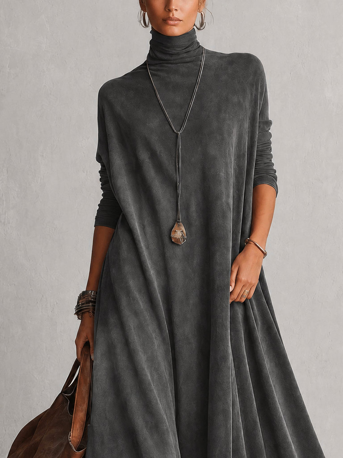 A-Linien-Kleid mit hohem Kragen, Spitzenpaneelen und langen Ärmeln