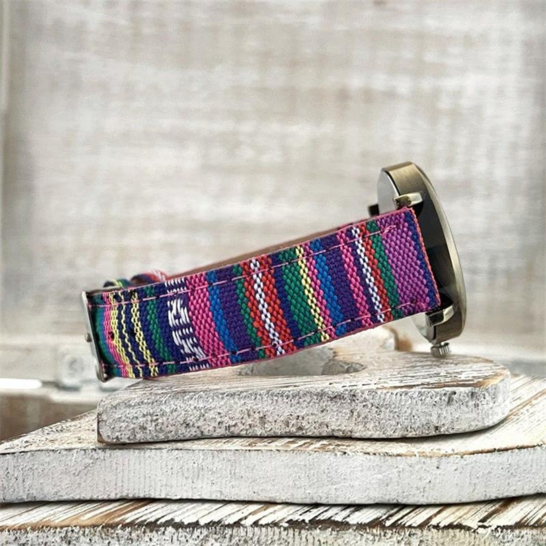 Uhren mit Regenbogen-Design & Vintage-Zifferblatt – Aurora Timepiece