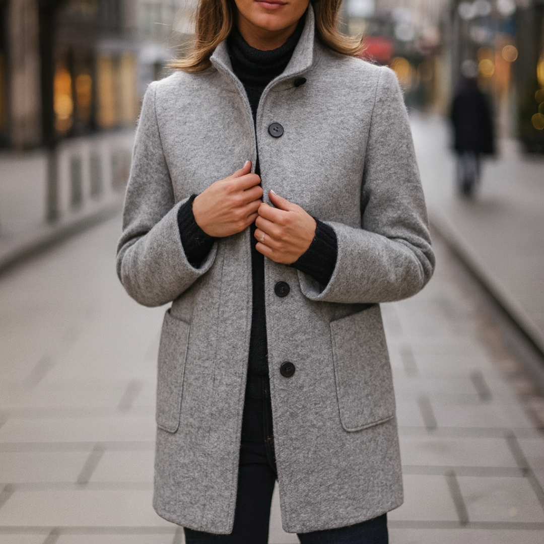 Eleganter Wintermantel Damen lang & warm im Woll-Look – Nordura Coat