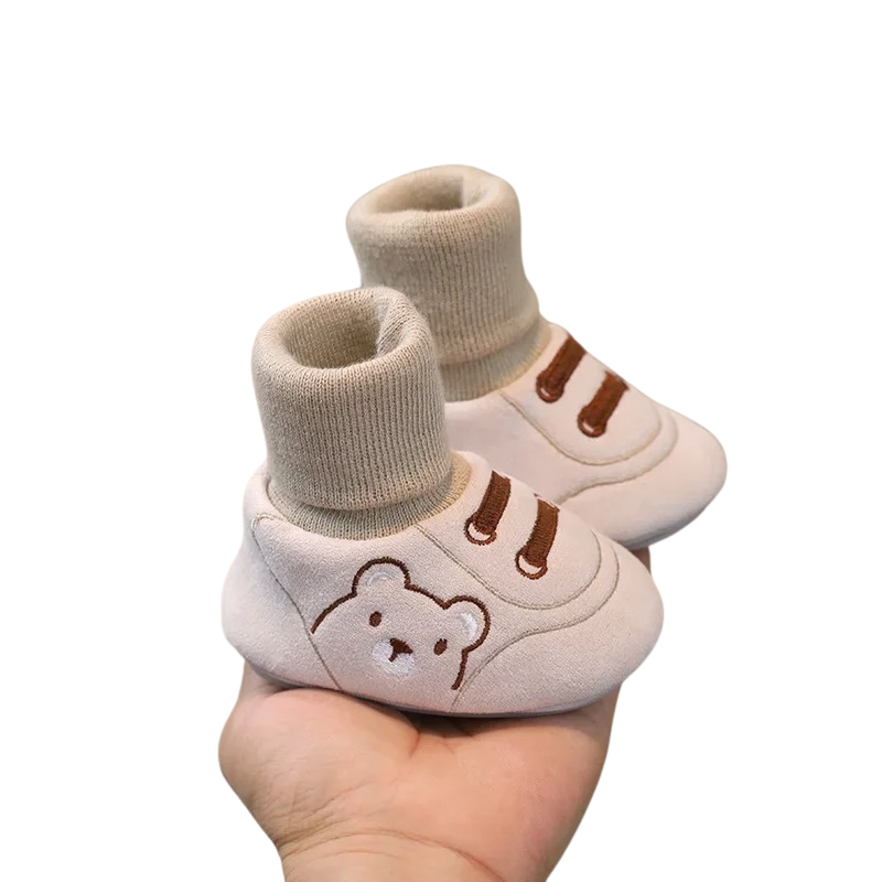 Weiche und warme Babyschuhe