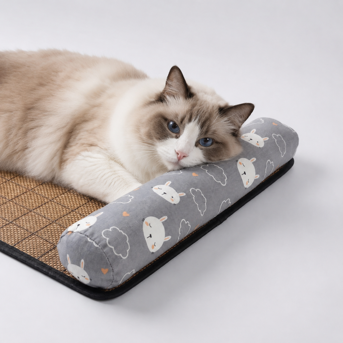 Nordspur | Coolweave Geflochtene Rattan-Kühlmatte mit Kissen
