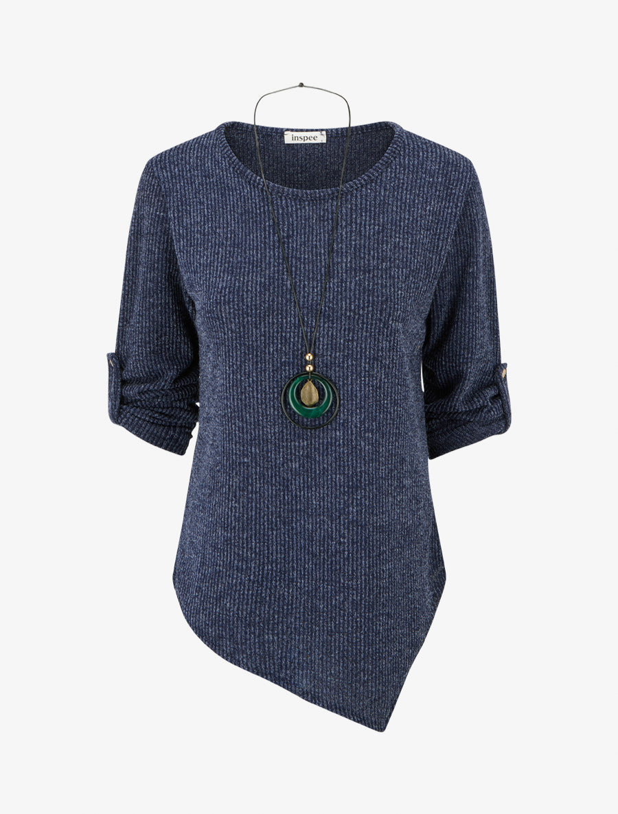 Gerippter Pullover mit Rundhalsausschnitt asymmetrisch