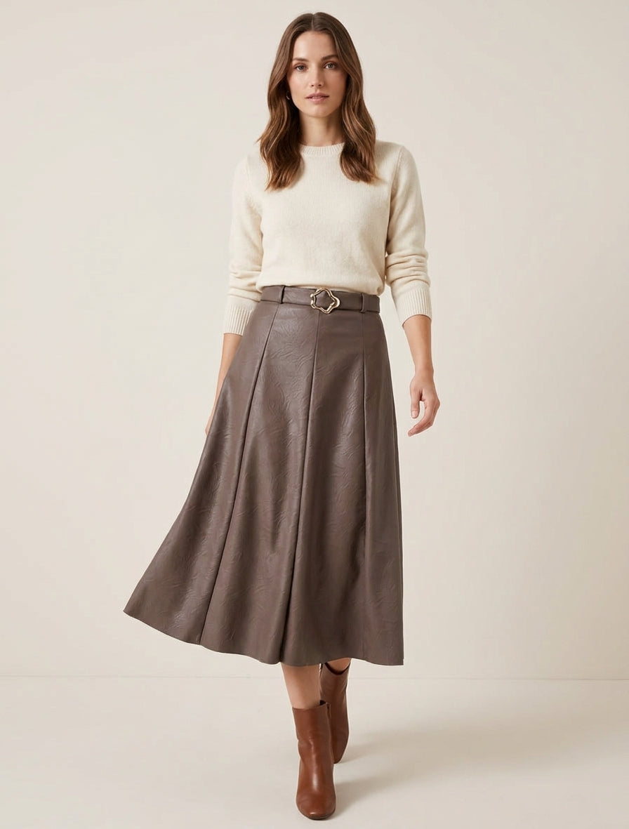 Langer plissierter Rock mit hoher Taille