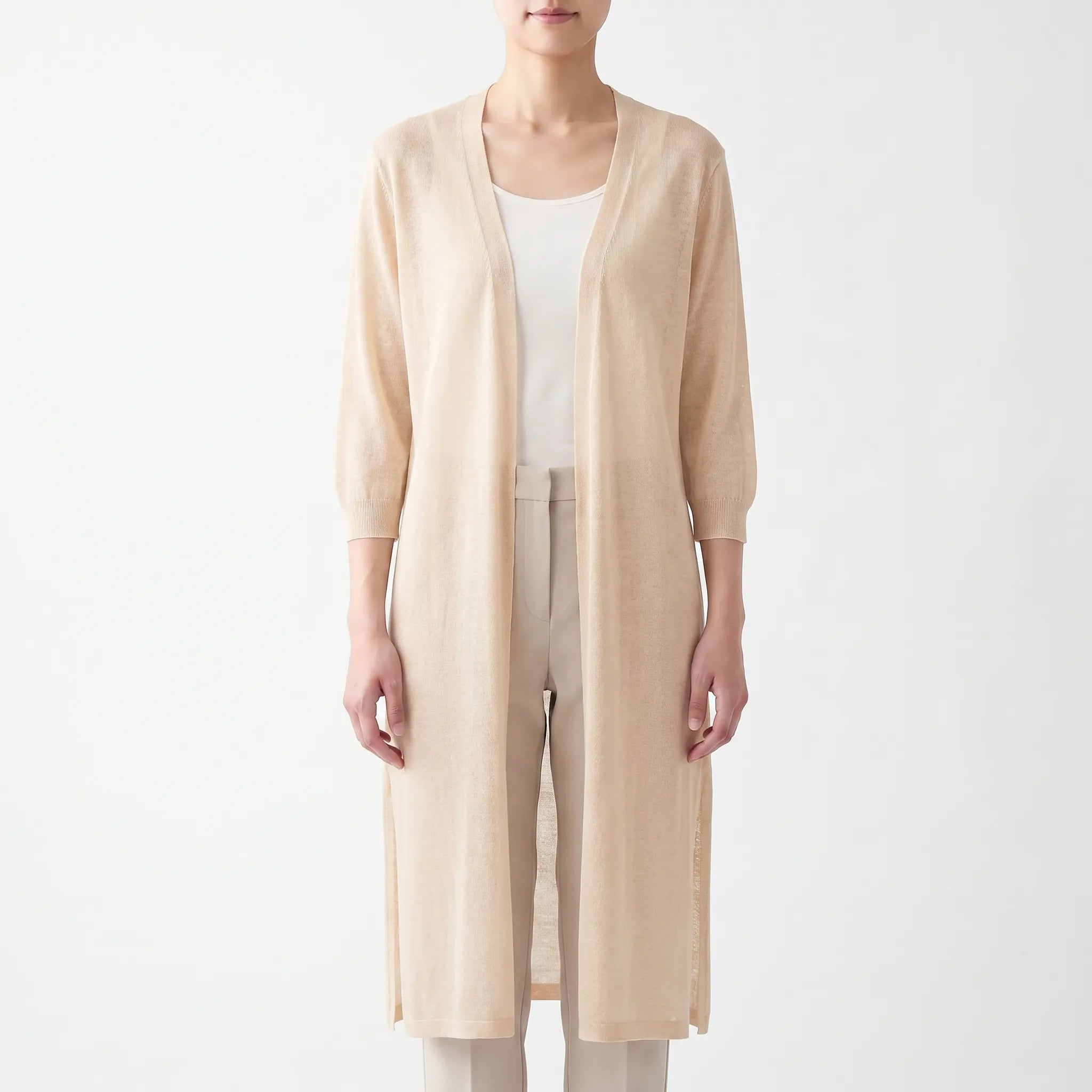 Langlinige Damen-Strickjacke luftig atmungsaktiv Feinstriek Sommerstoff