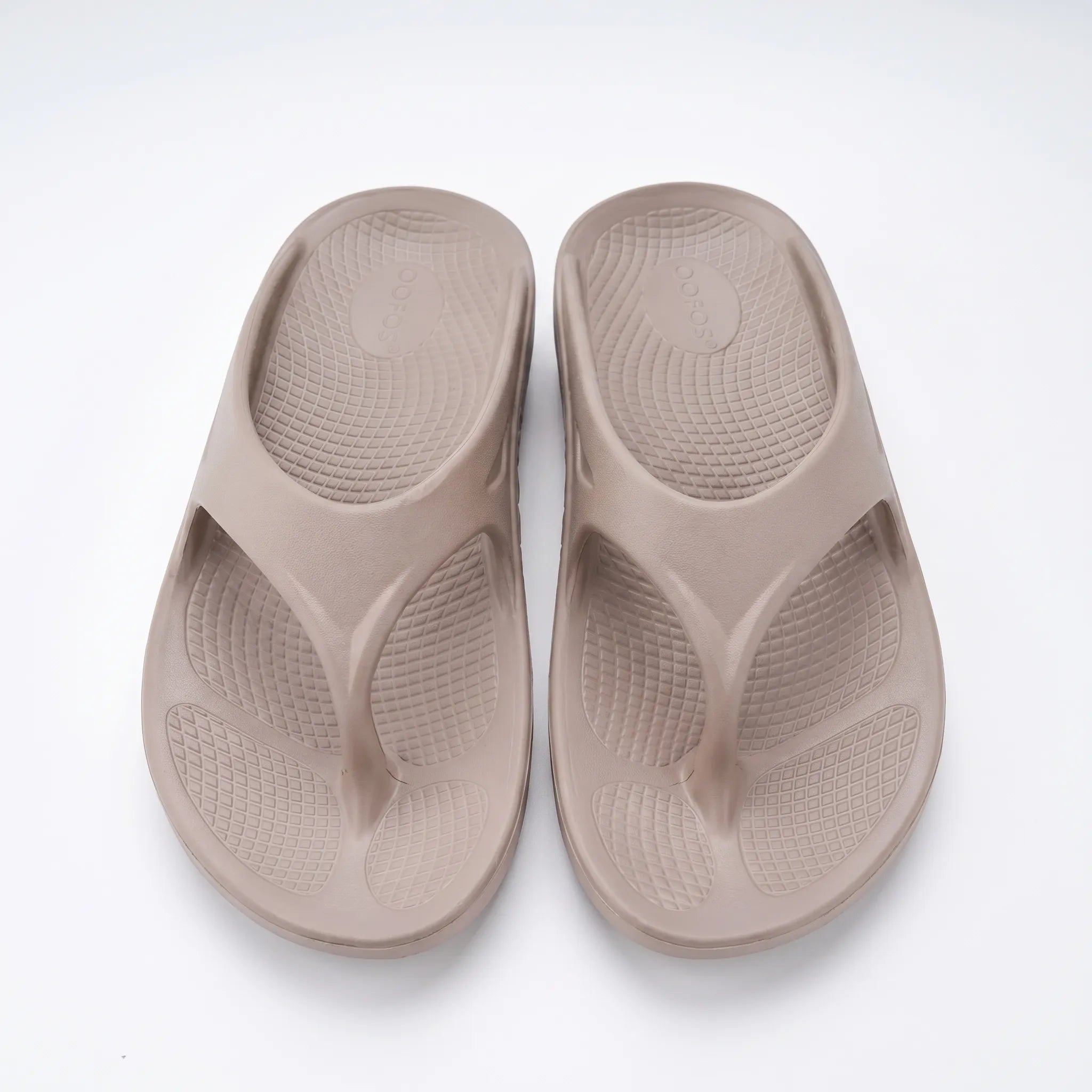 Dickgepolsterte Slip-On-Sandalen mit offener Zehe und stoßdämpfender Sohle