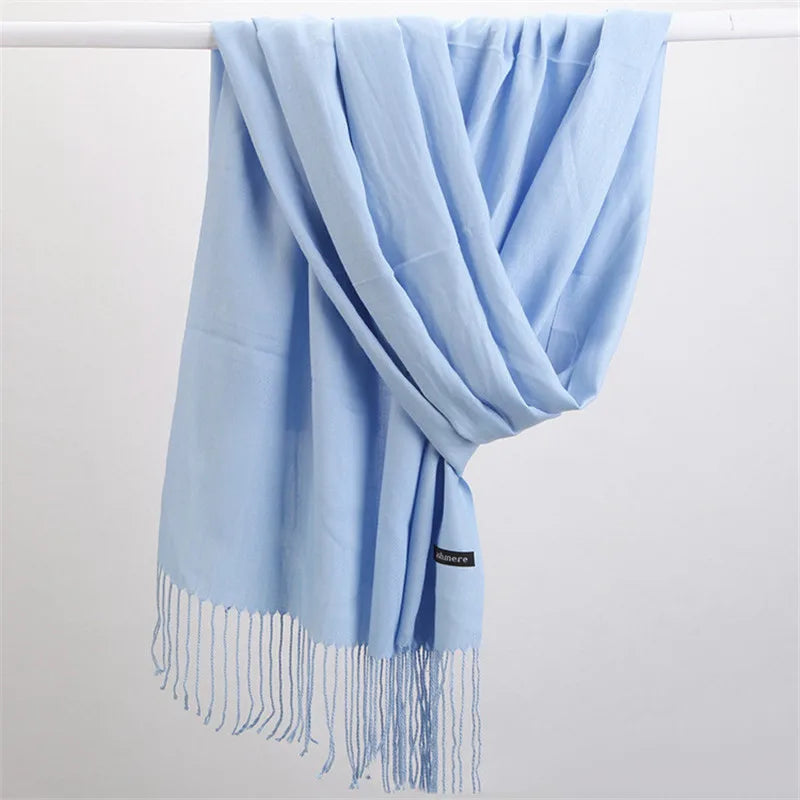 Nordspur | AuraWrap Eleganter Damenschal Mit Quasten