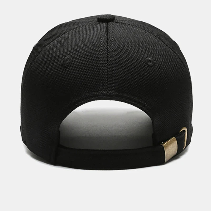 Minimalistische Baseballkappe verstellbar mit flachem Visier für den Alltag