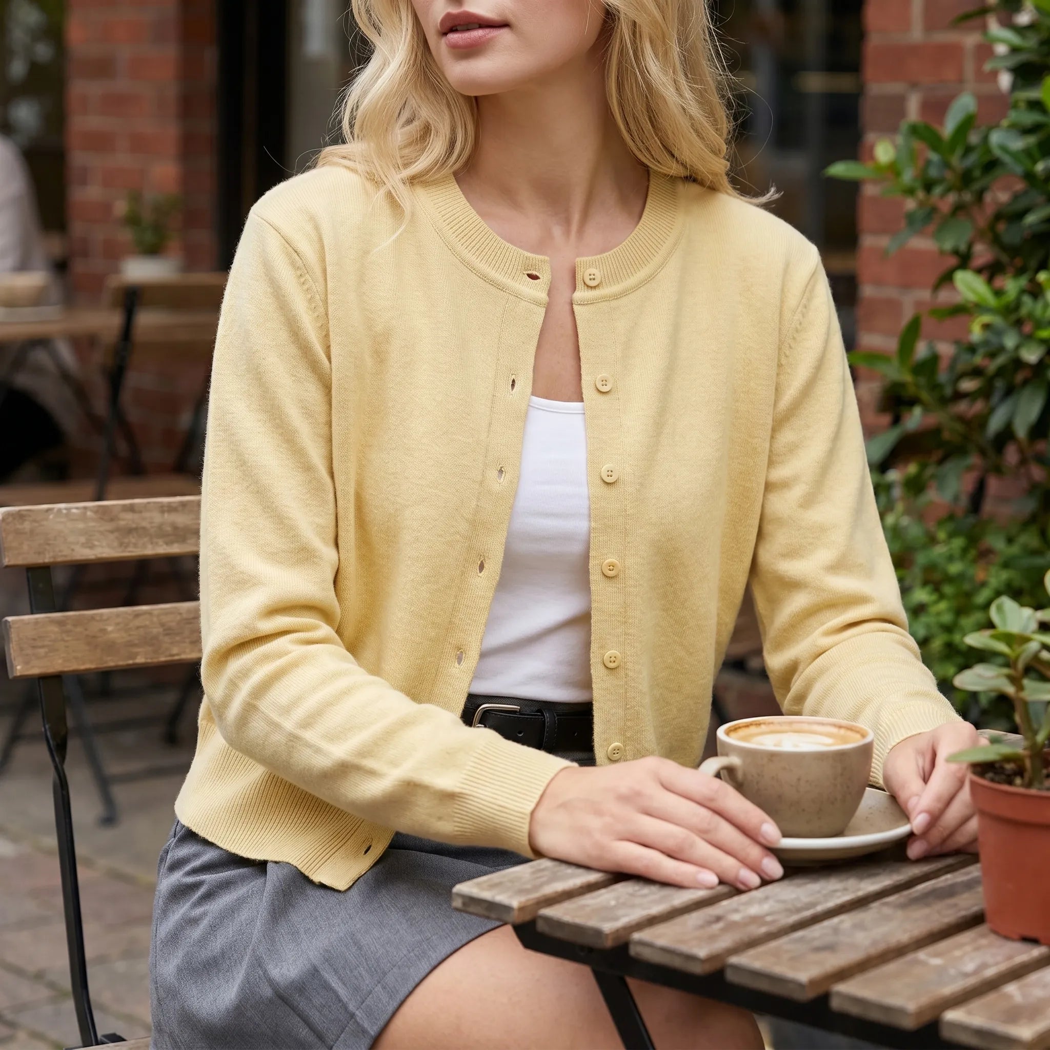 Damenstrickjacke Langarm Rundhals gerippte Verarbeitung Alltagsmode