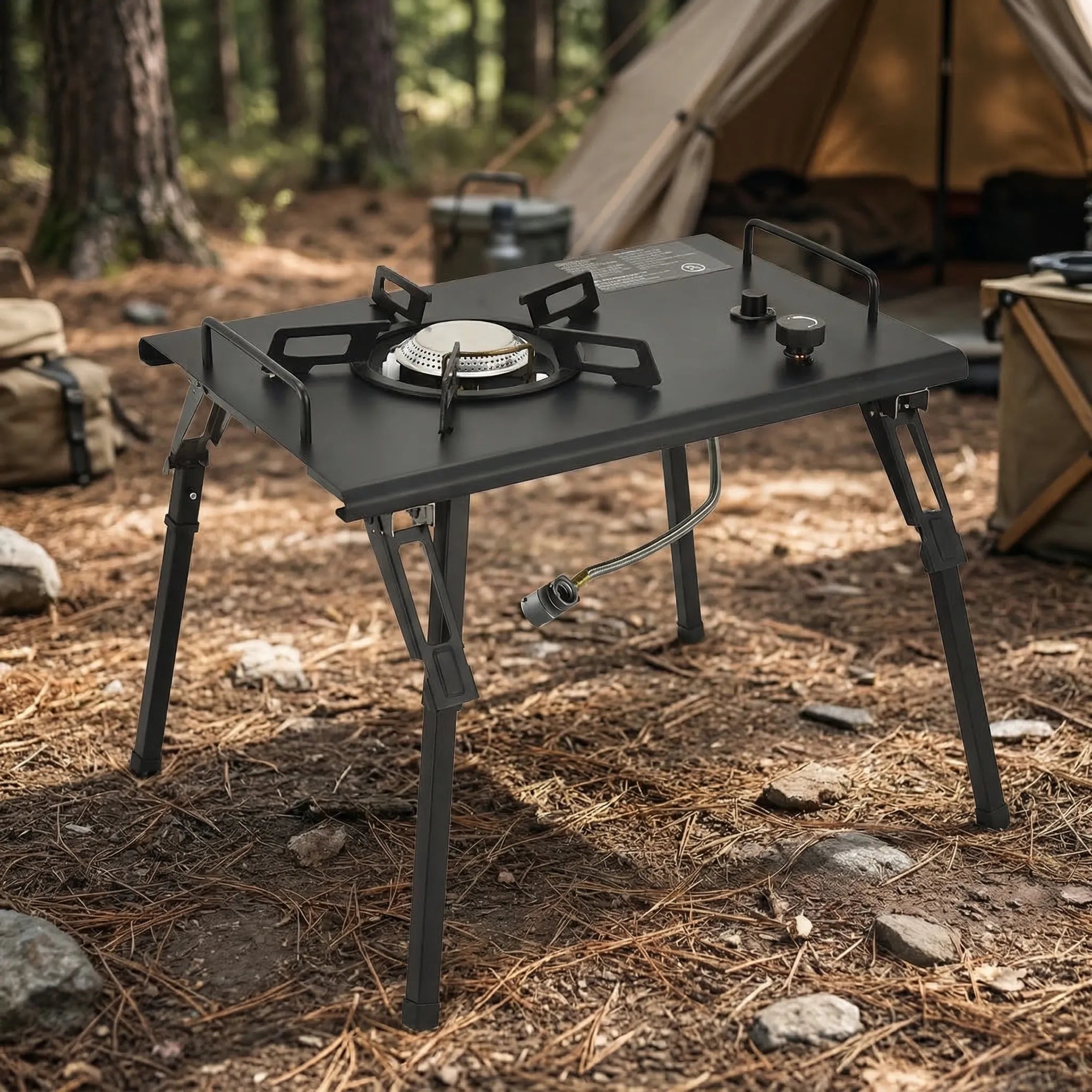 Klappbarer Camping-Tisch mit verstellbaren Beinen und Brennerpanel