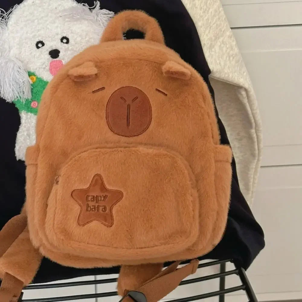 Capybara Plüsch-Rucksack Kunstfell Damen kompakt