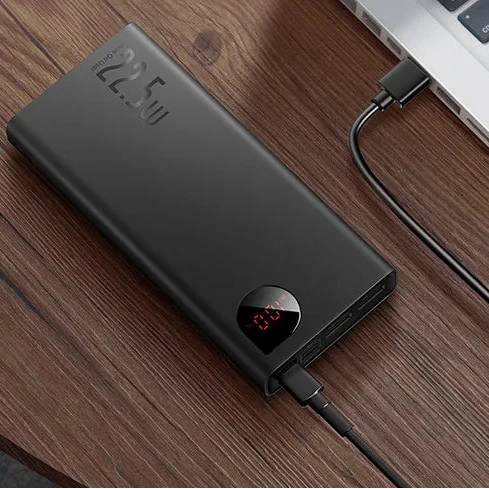 Tragbare Powerbank 20000mAh mit Metallgehäuse und digitalem Display