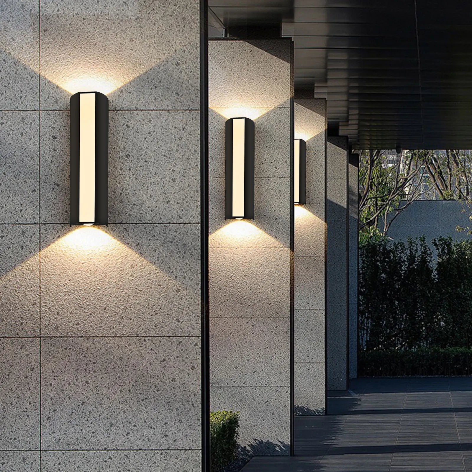 Nordspur | Extralux Weatherproof Outdoor Wall-Mounted Light Fixture