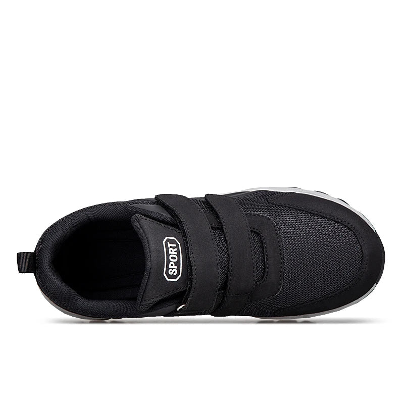 Breiter Orthopädischer Gehschuh mit Klettverschlüssen und gepolsterter Sohle