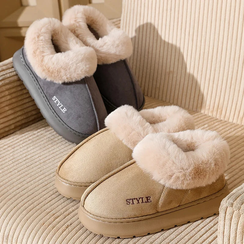 Knöchelhohe Winterstiefel mit Plüschfutter und rutschfester Sohle