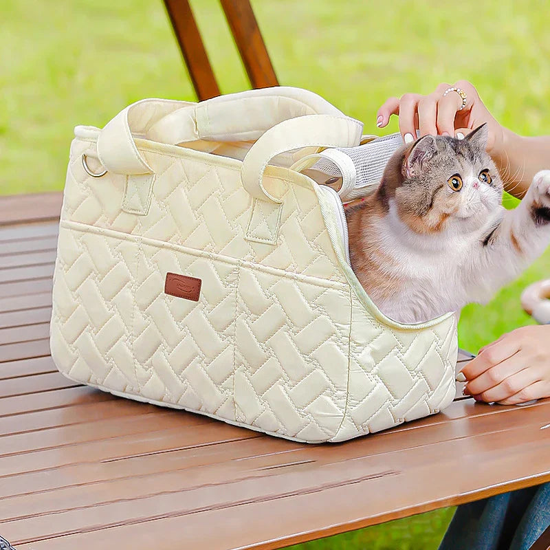 Gesteppte Katzentransporttasche mit atmungsaktivem Mesh und Schultergurt