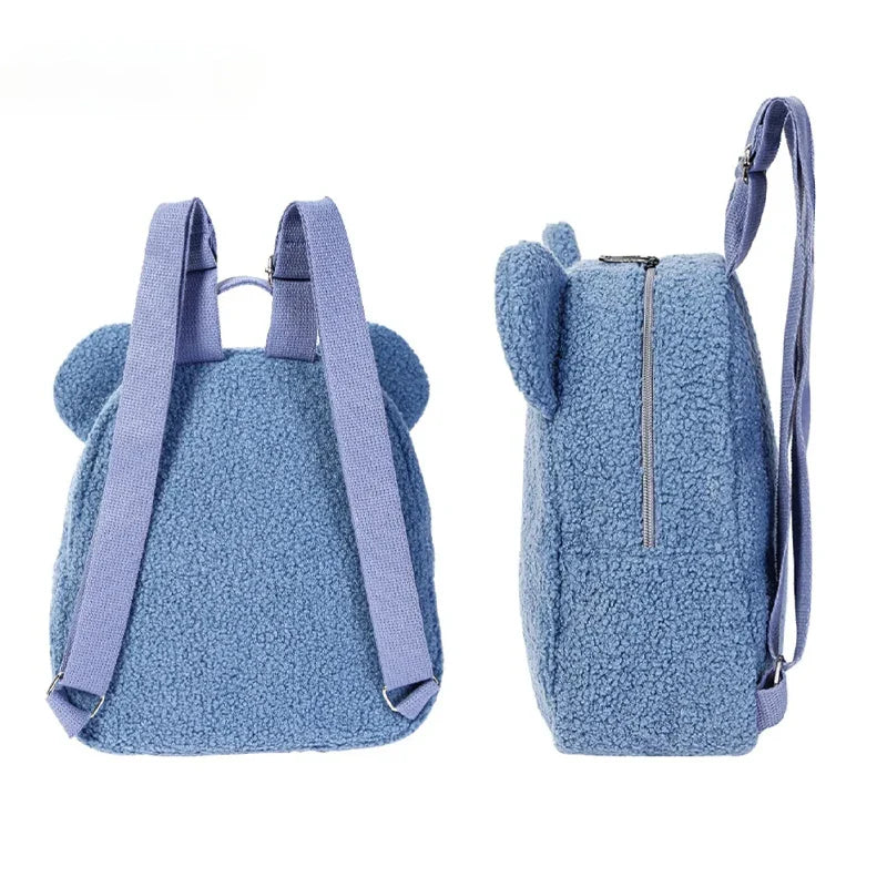 Flauschiger Bären-Rucksack mit Flanell-Außenseite und gepolsterten Trägern