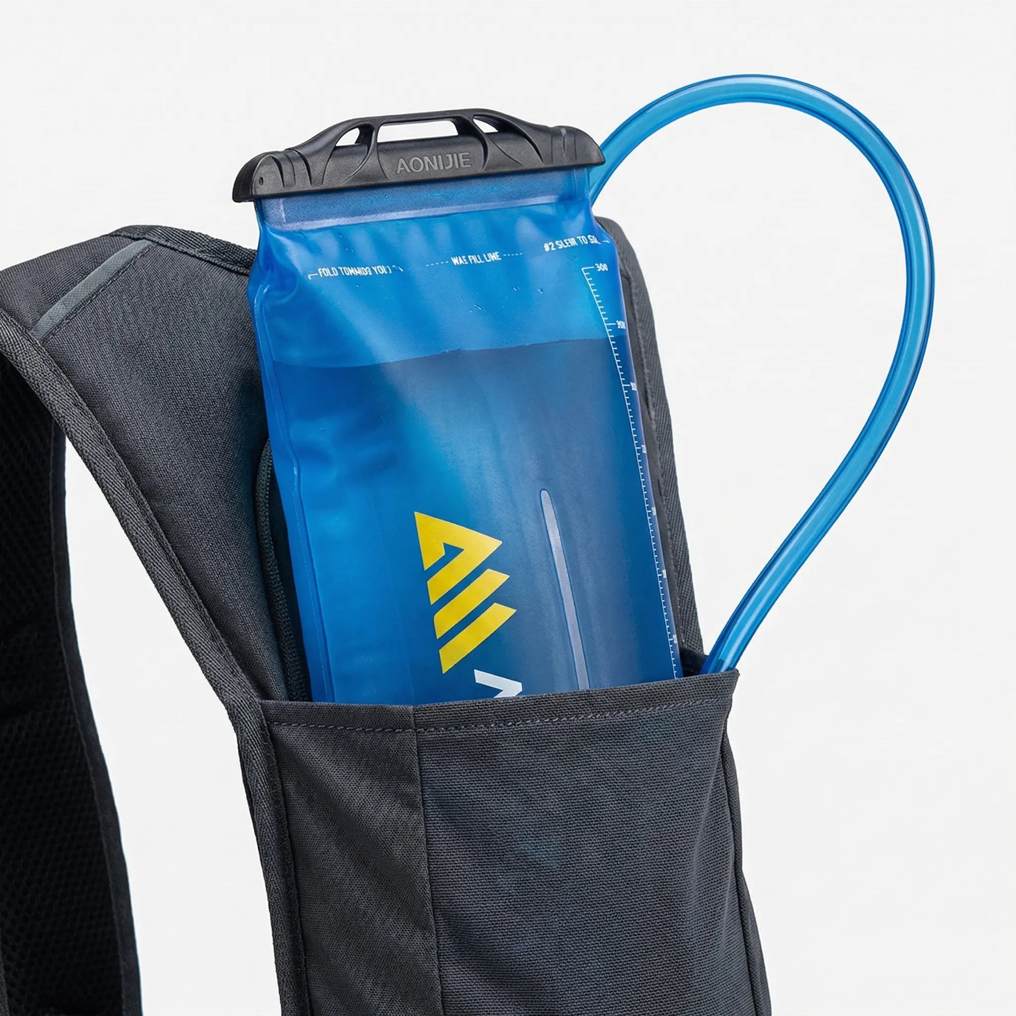 Trinkbehälter BPA-frei flexible breite Öffnung Trinkschlauch Wandern