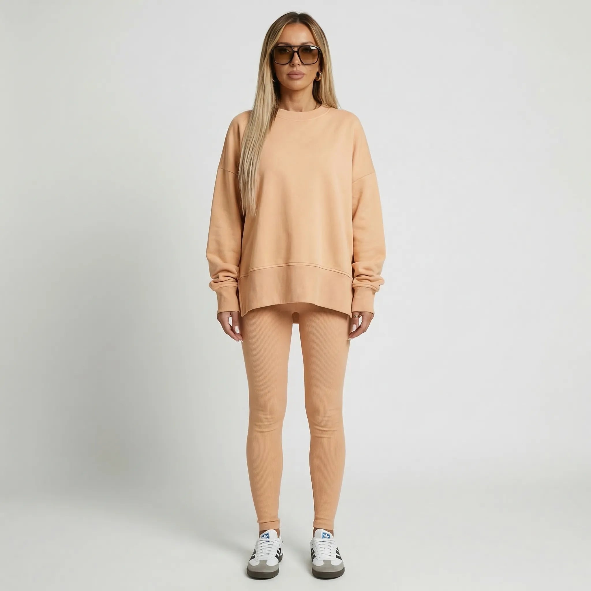 Übergroßes Sweatshirt und schlanke gerippte Hose Loungewear Set