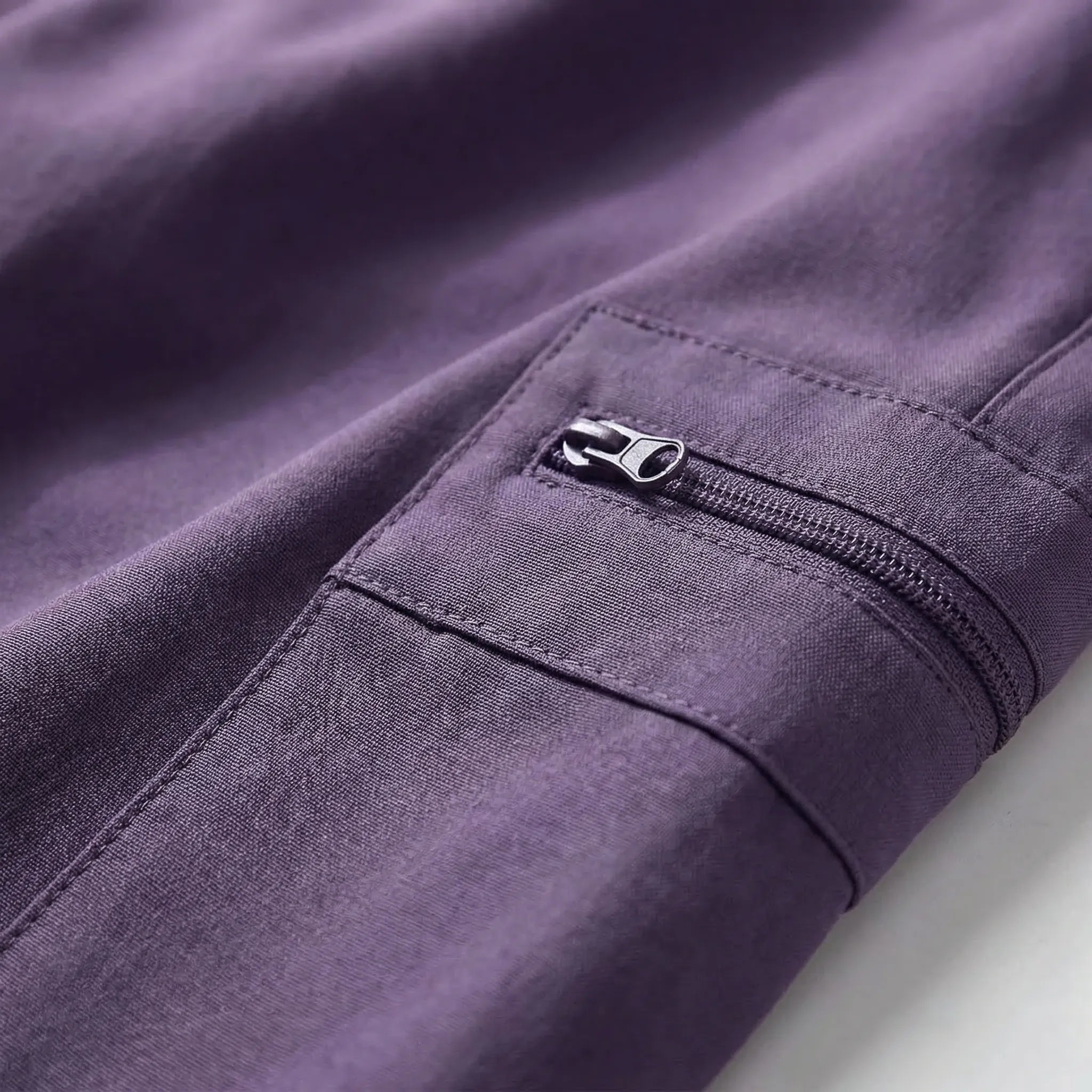 Leichte Damen Wanderhose mit Cargo-Taschen, schnelltrocknend und wasserabweisend