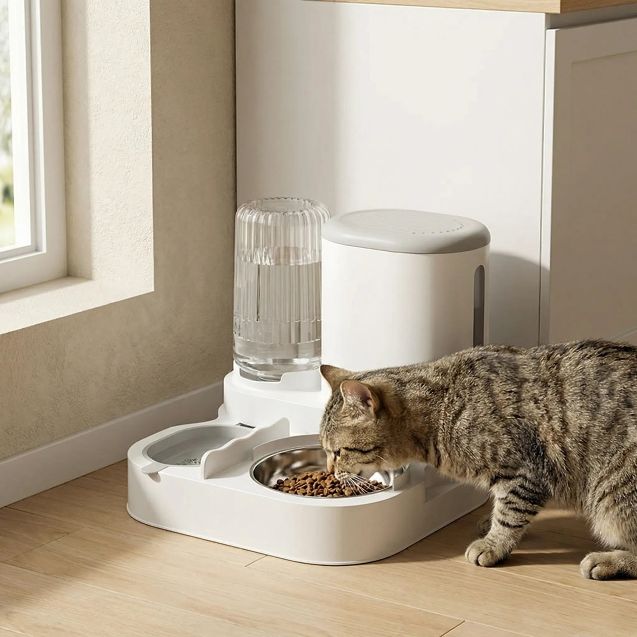 Automatischer Futter- und Wasserspender für Haustiere mit Edelstahl-Napf