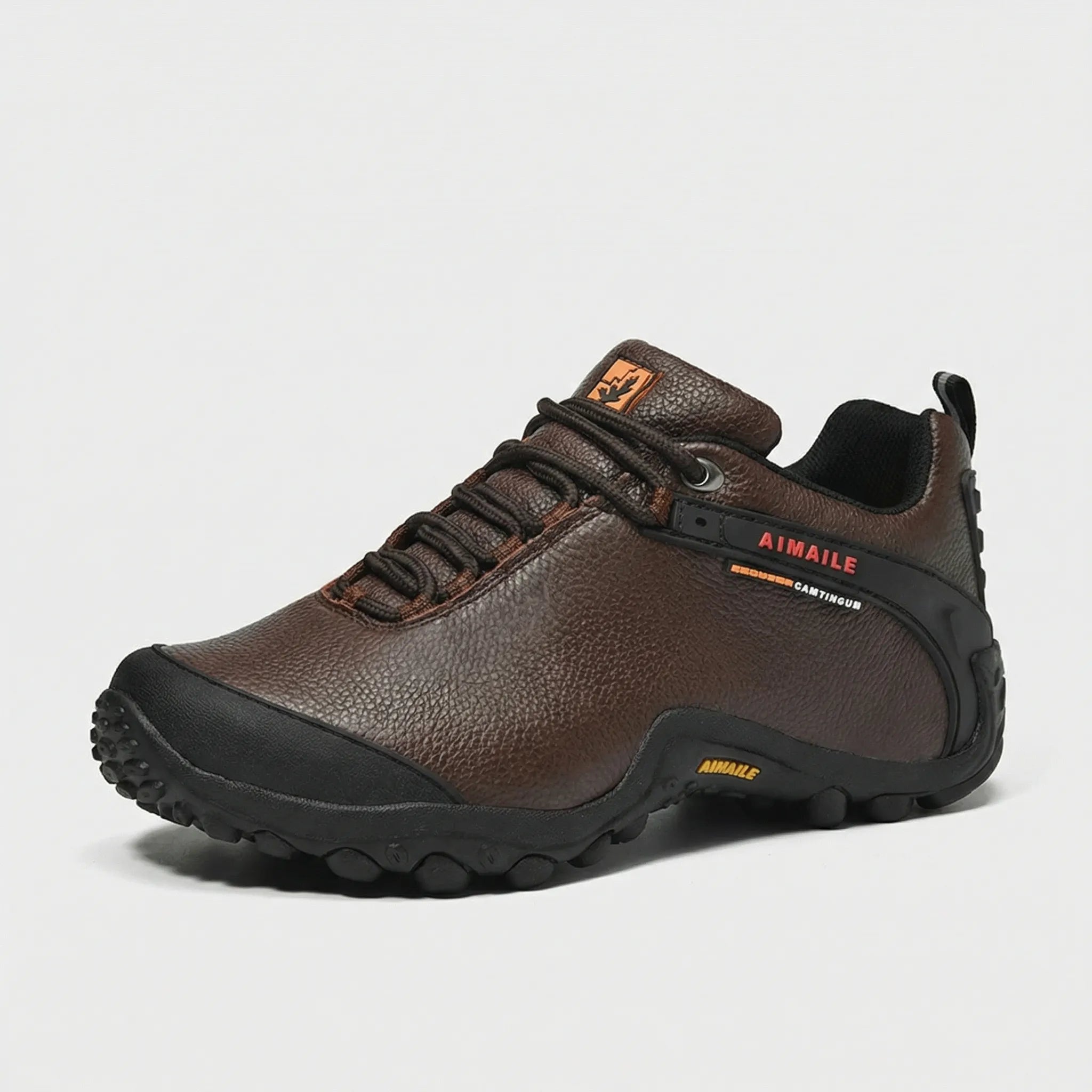 Wasserdichte Wanderschuhe mit Knöchelstütze und tiefem Profil für Bergwege