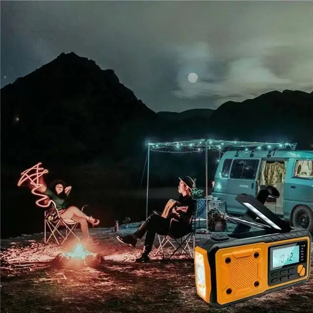 Notfallradio mit Handkurbel, Taschenlampe und Solarladung
