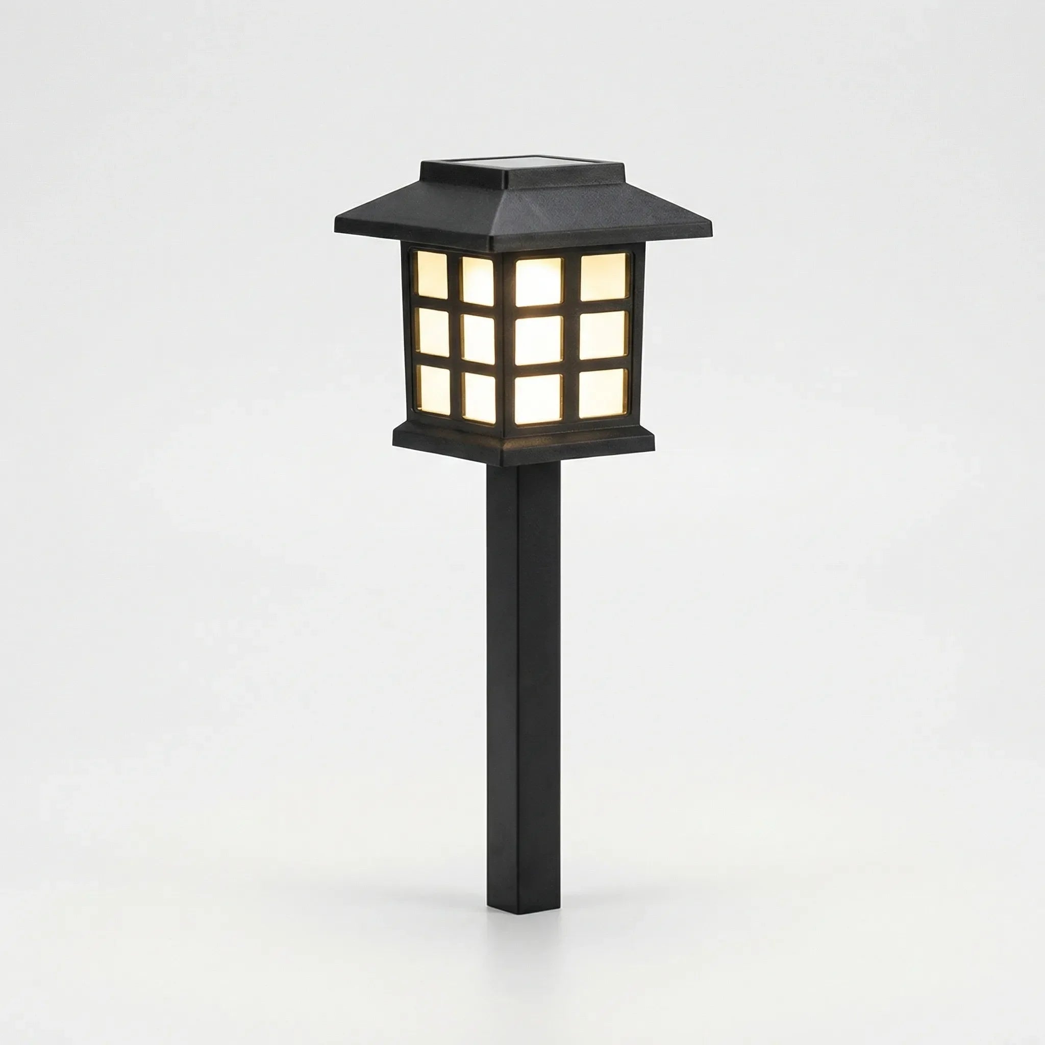 Nordspur | Solarest Solar-Powered Stake Pathway Lantern