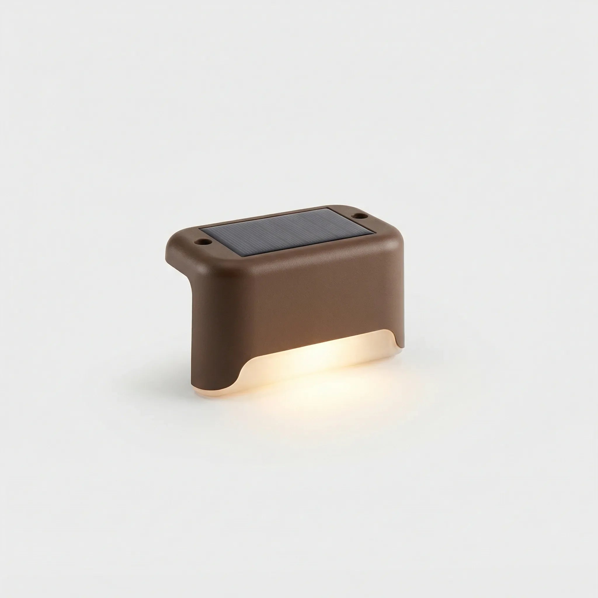 Nordspur | Soluxe Solar-Powered Outdoor Step Lamp