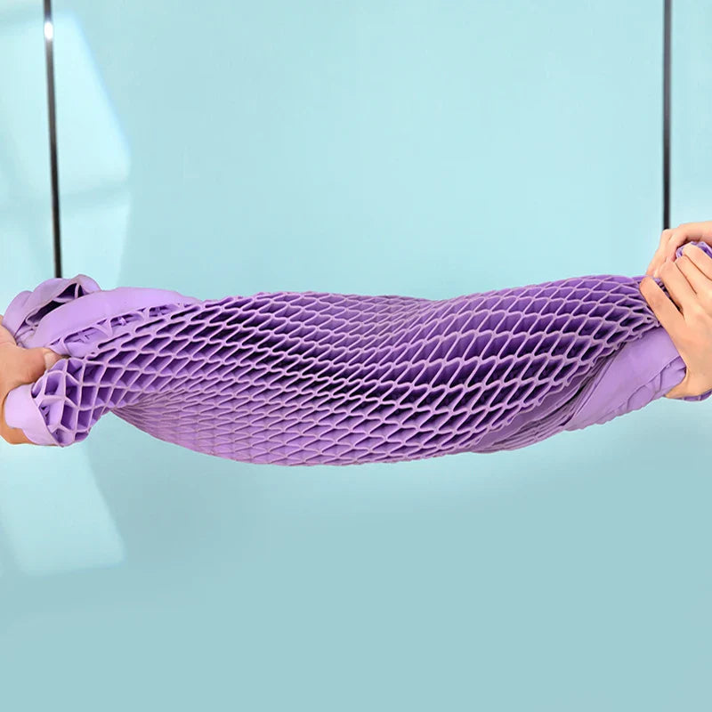 Ergonomisches Nackenstützkissen mit atmungsaktiver Schicht