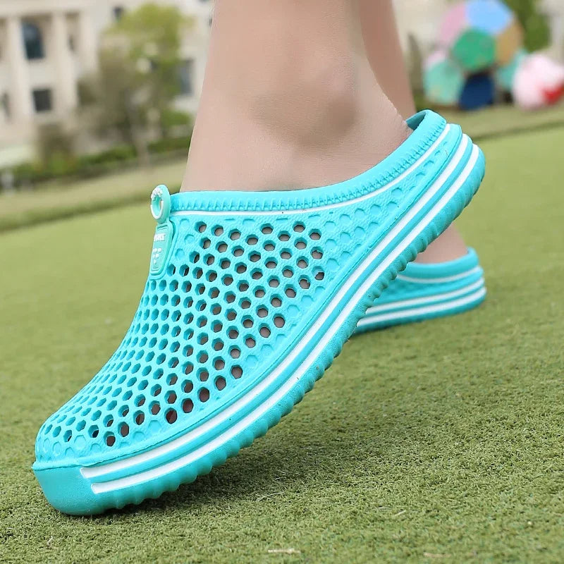 Wasser-Sandale Slip-On perforiertes Design schnelltrocknend