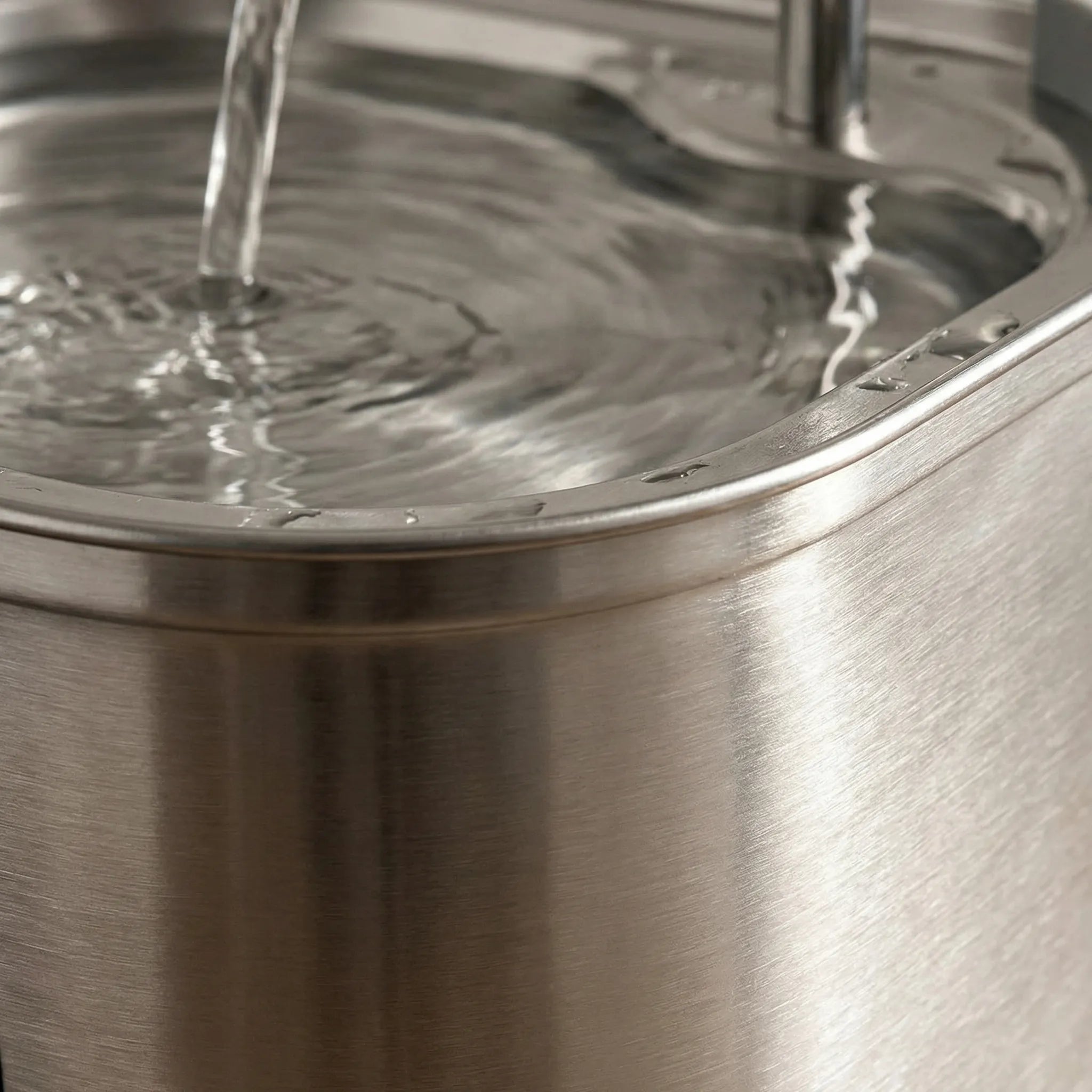 Automatischer Trinkbrunnen für Haustiere Edelstahl mit Filter