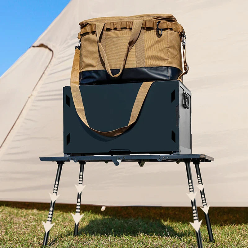 Klappbarer Campingtisch mit verstellbaren Beinen und Tragetasche