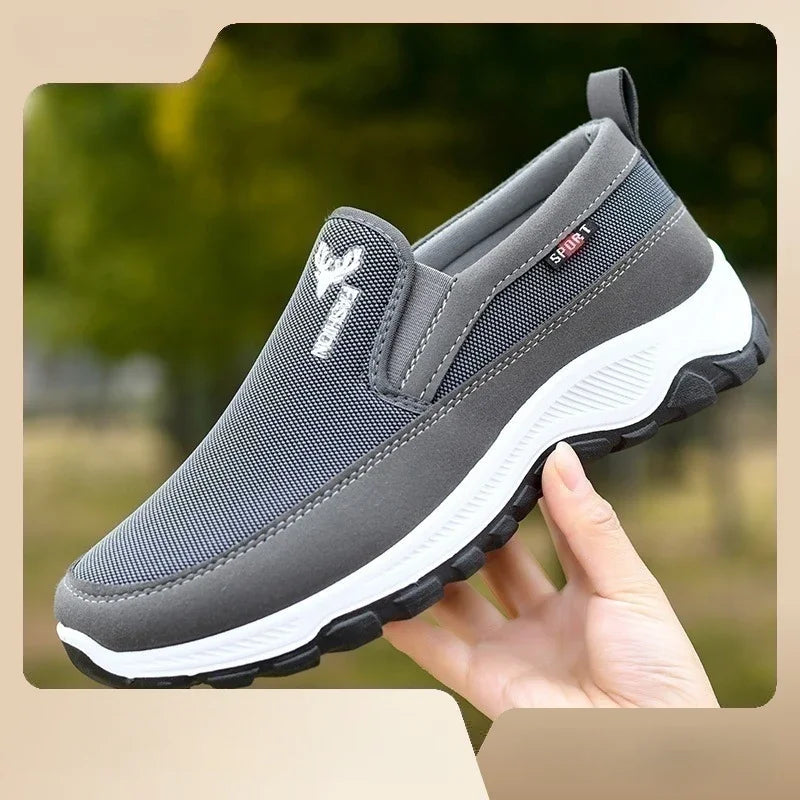 Herren Slip-On Wanderschuhe mit Mesh-Obermaterial und griffiger Profilsohle