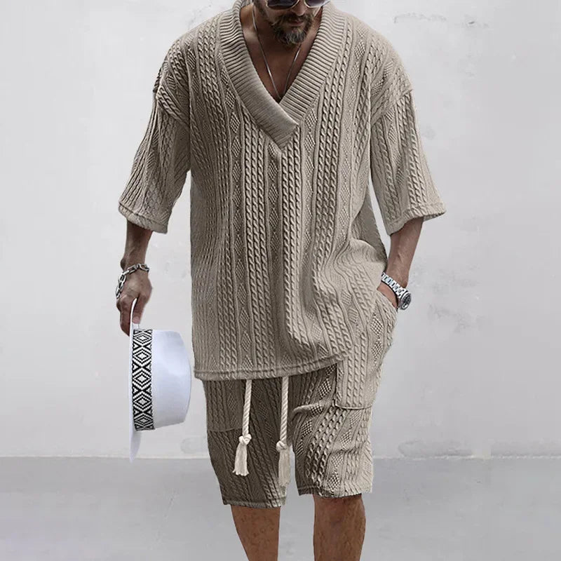 Herren Strick Zweiteiler Set mit V-Ausschnitt Oberteil und Shorts für den Sommer