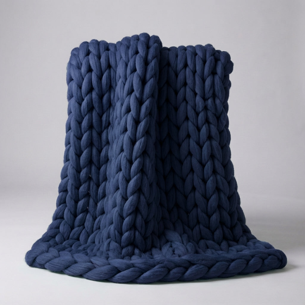 Chunky-Strickwurfdecke übergroß gemütlich warm Sofa