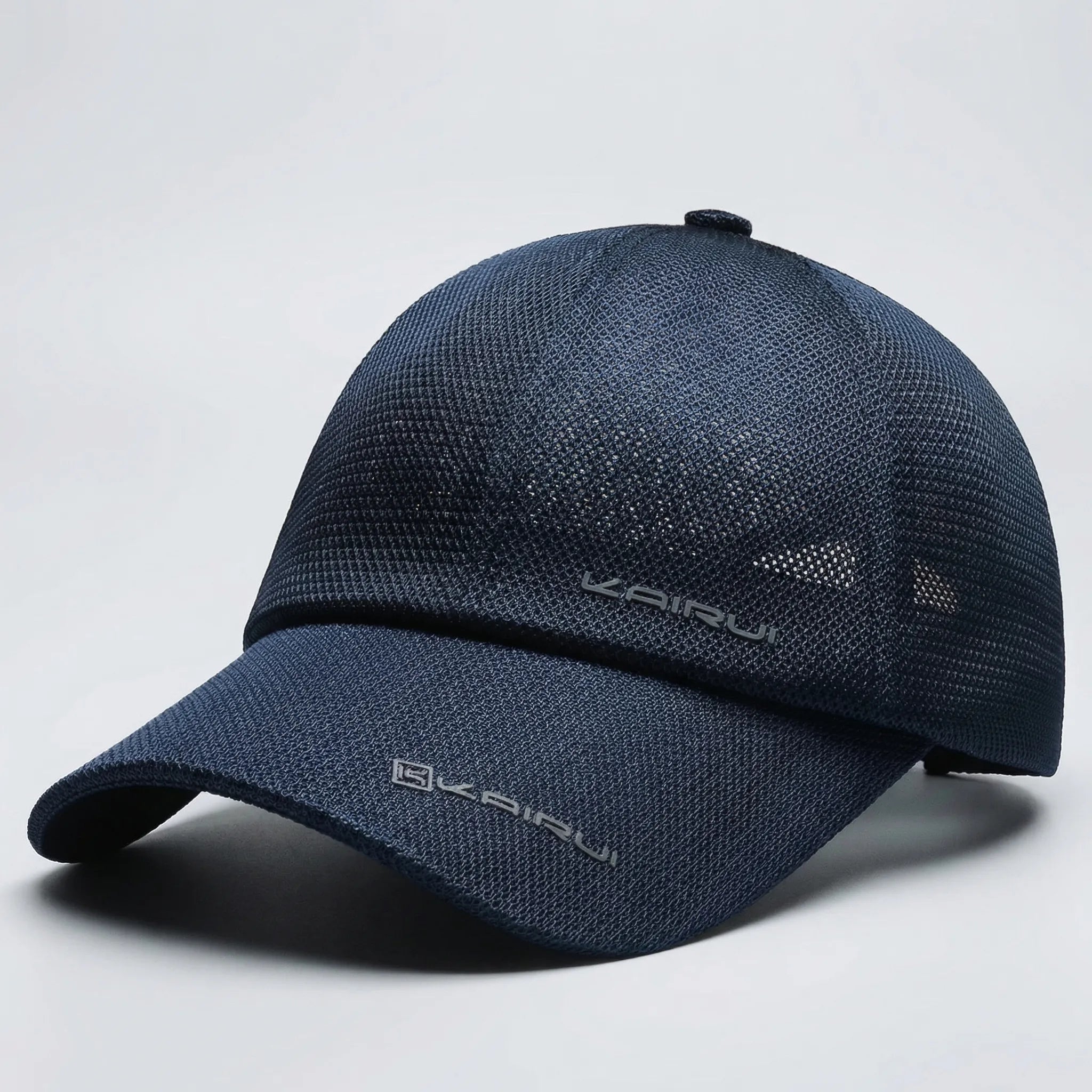 Atmungsaktive Mesh Snapback Cap mit gebogenem Schirm