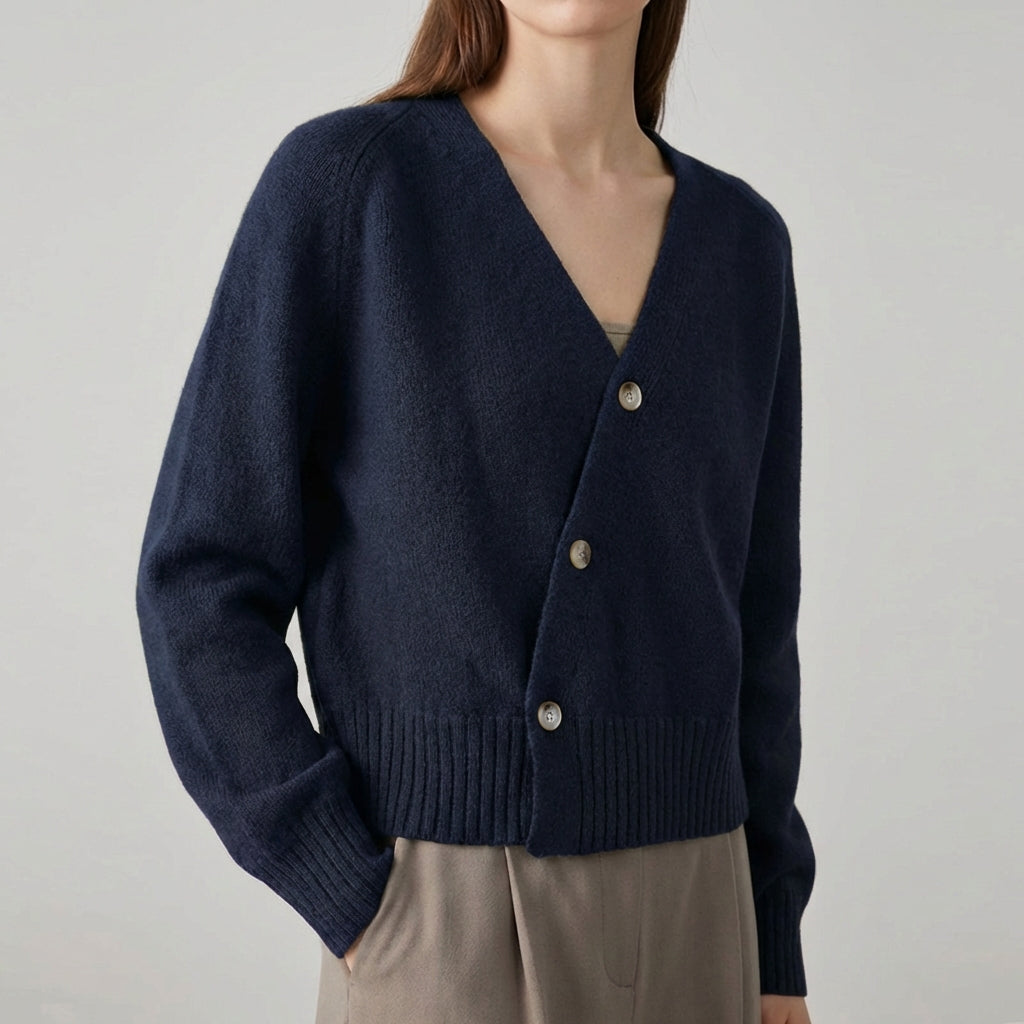 Nordspur | Vespara Asymmetric Button V Neck Cardigan
