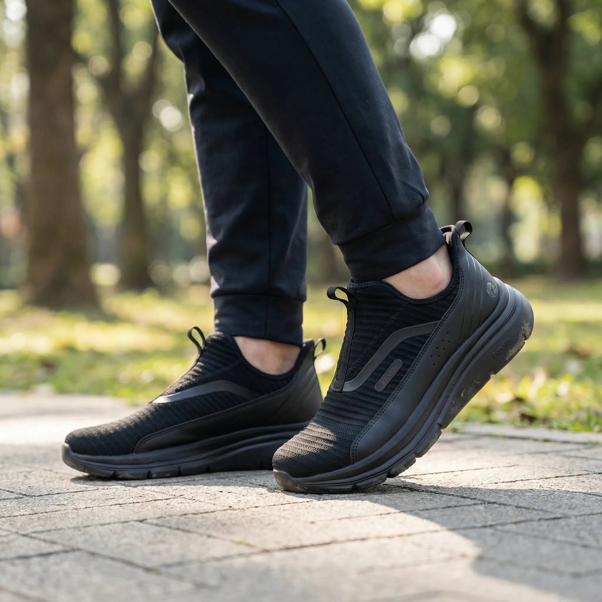 Herren-Übergrößen-Sneaker rutschfest atmungsaktiv gepolsterte Sohle