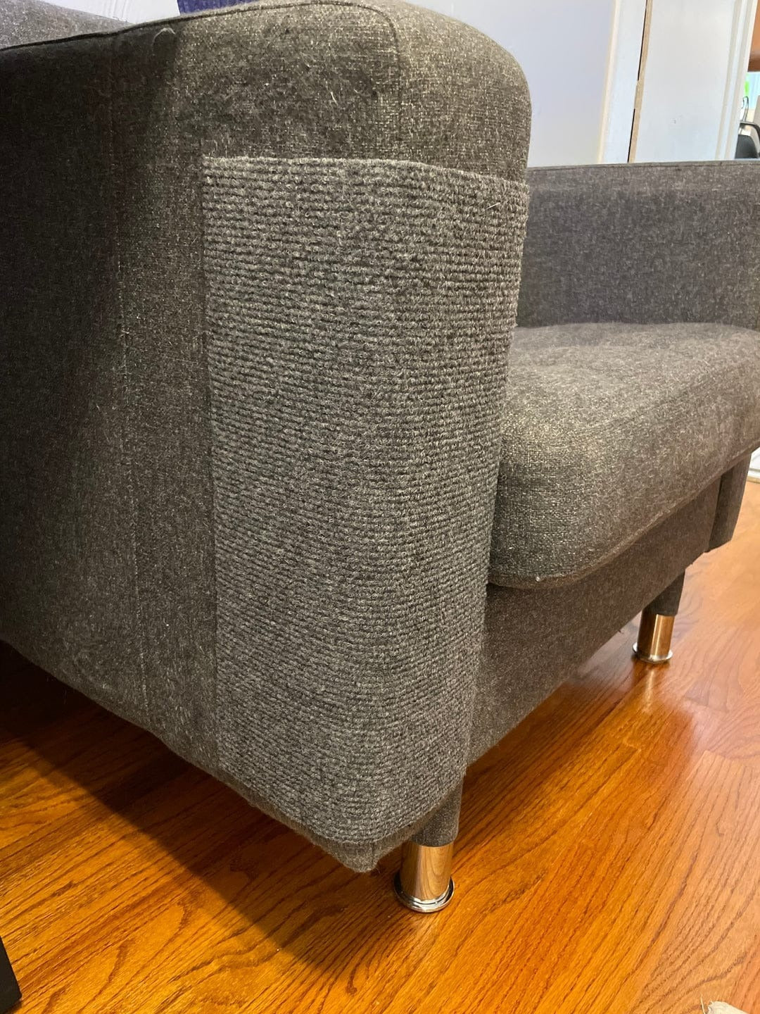 Selbstklebende Katzen-Kratzmatte – Zuschneidbare Kratzschutz für Sofas, Möbel & Katzenkrallenpflege