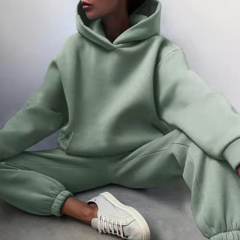 Sweat-Set mit Oversized Hoodie und Gummizughose