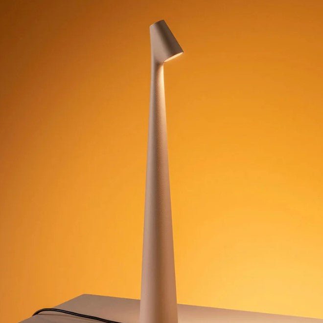 LED Tischlampe wiederaufladbar mit 2700K Warmweiß und 3 Helligkeitsstufen