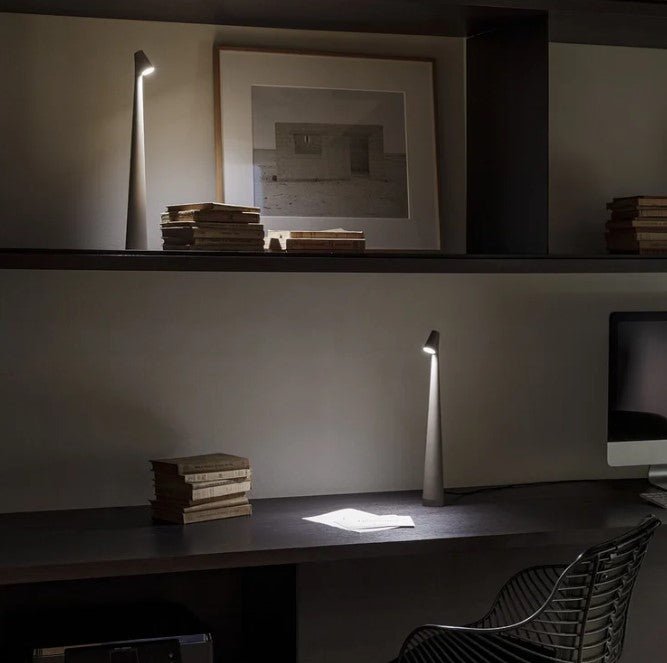 LED Tischlampe wiederaufladbar mit 2700K Warmweiß und 3 Helligkeitsstufen