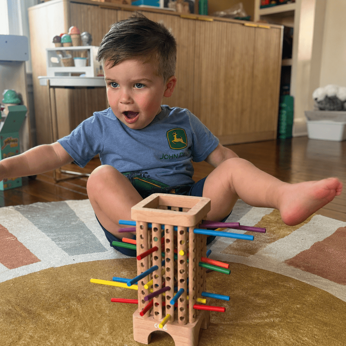 Montessori Stäbchen-Fallturm-Spiel