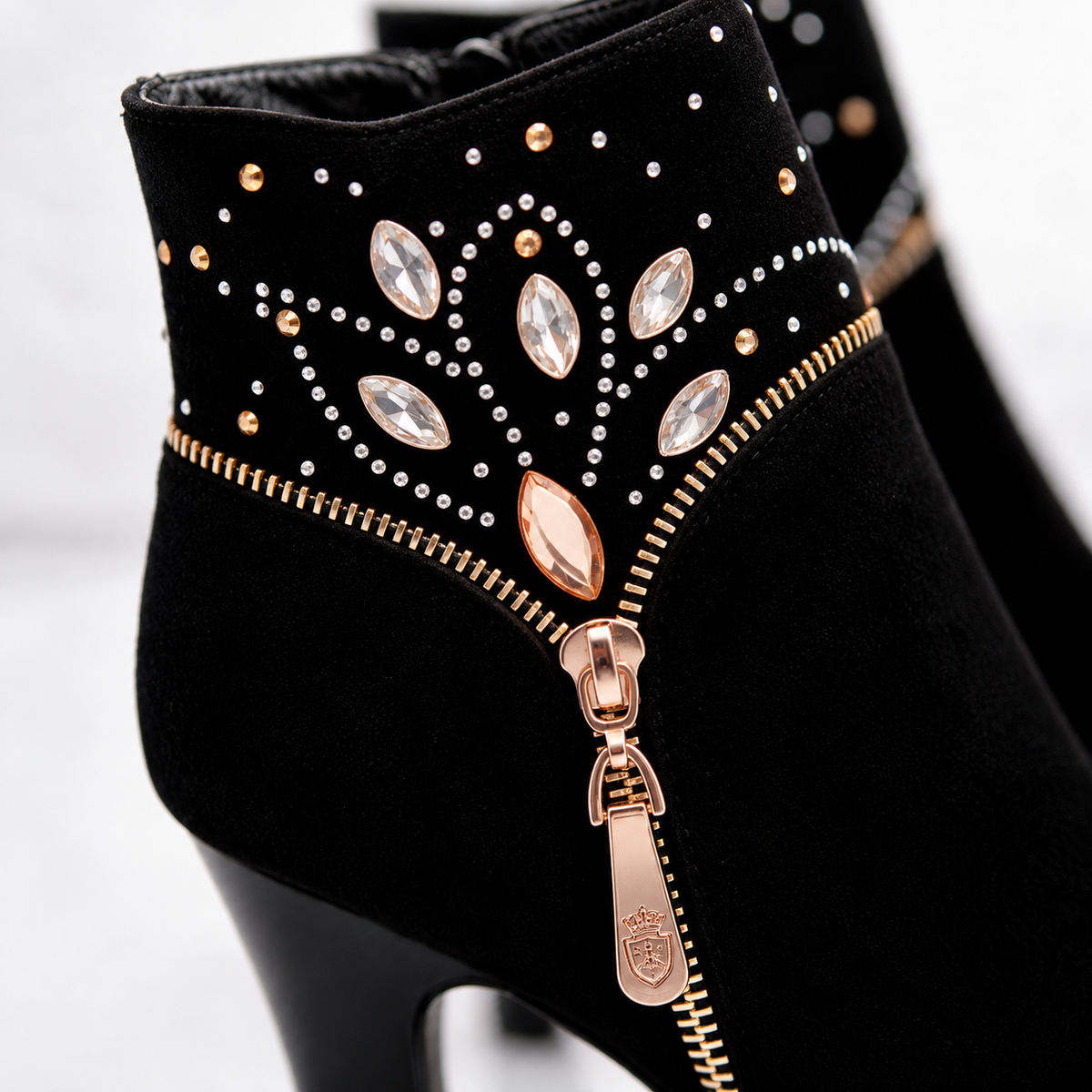 Banff Strass-Stiefeletten